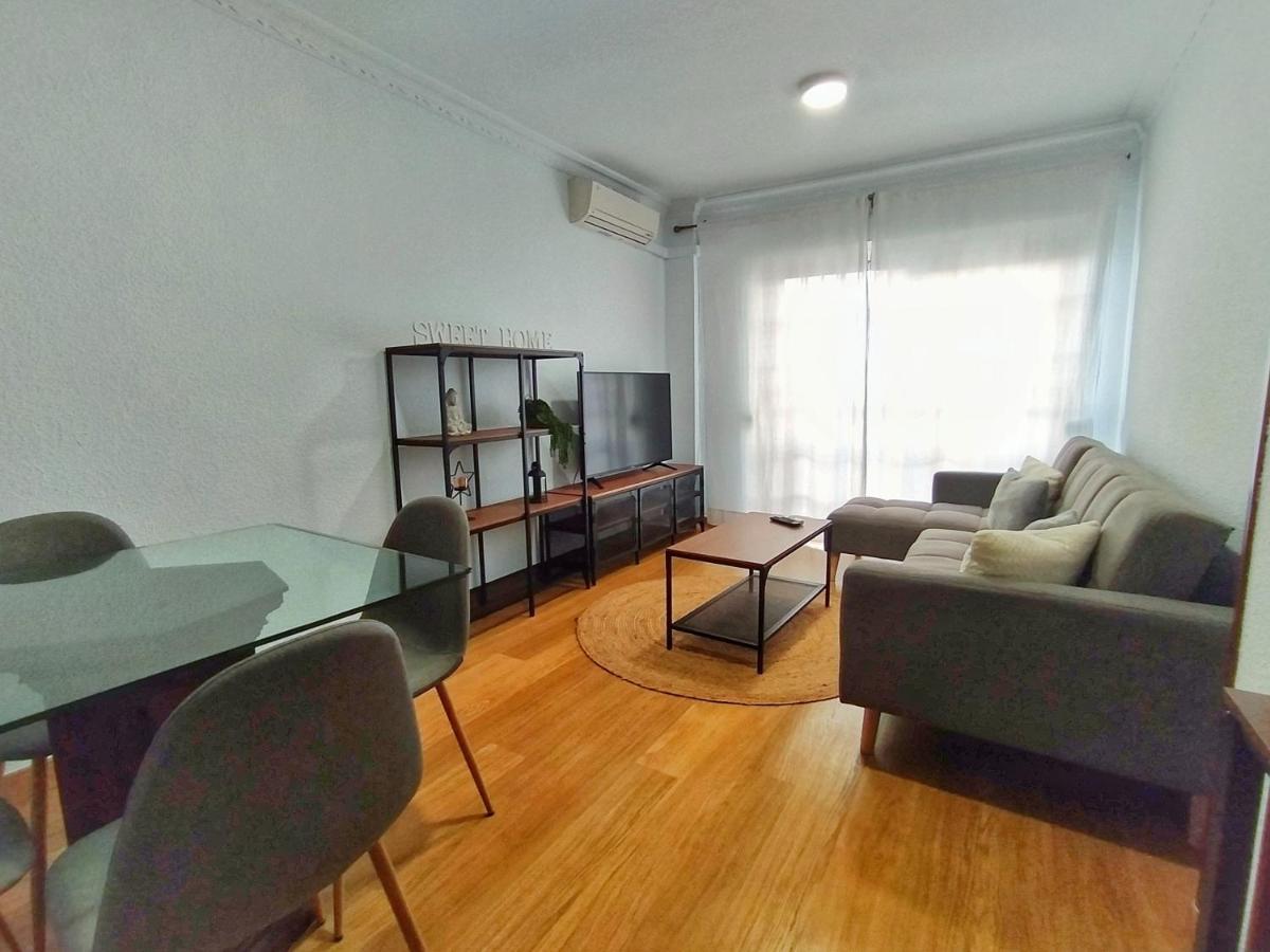 Apartamento Con Parking Gratis En Centro, Merced Apartment Уелва Екстериор снимка